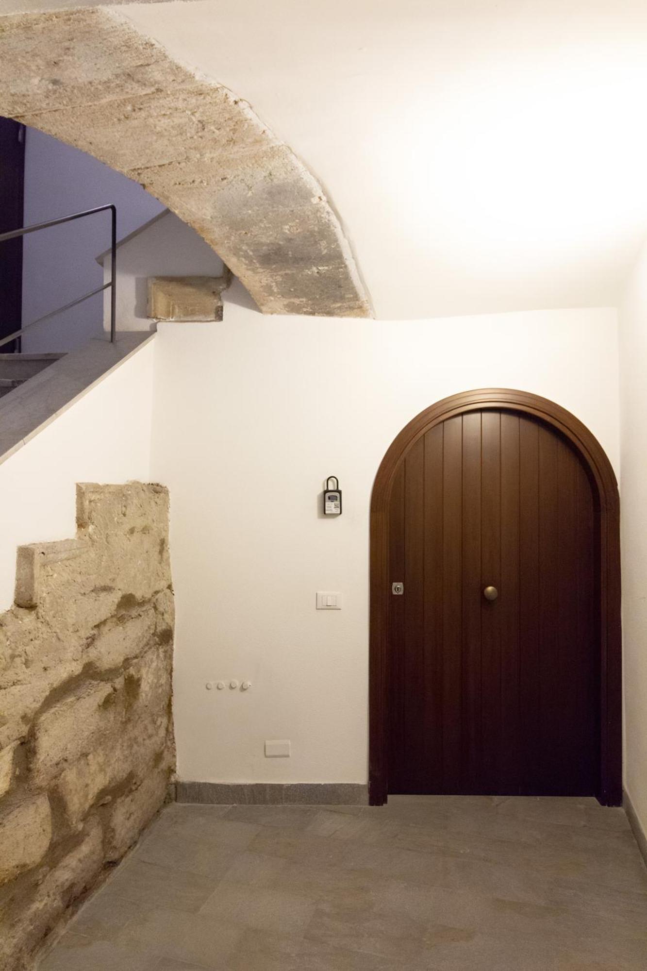 パレルモMonolocale Sant'Andreaアパートメント エクステリア 写真